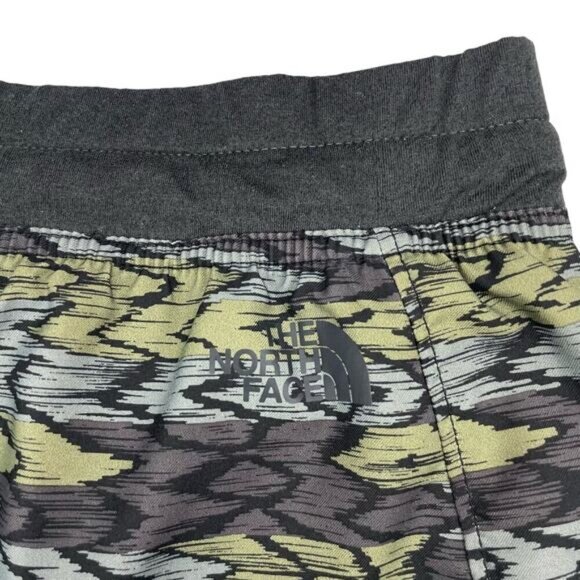 THE NORTH FACE Women's Class V Skort Sz Medium - Picture 7 of 7